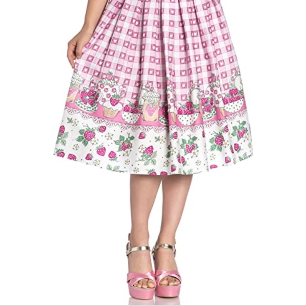 πKawaii vintage hell bunny strawberry skirt π - Picture 3 of 9